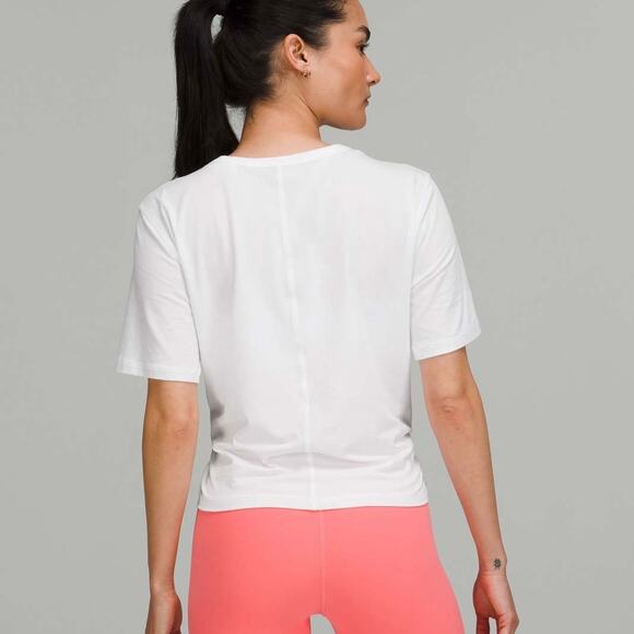 LULULEMON Crescent Tee Twist Front White - Picture 2 of 8